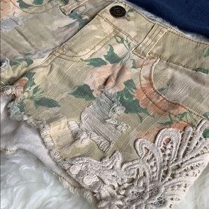 Floral shorts